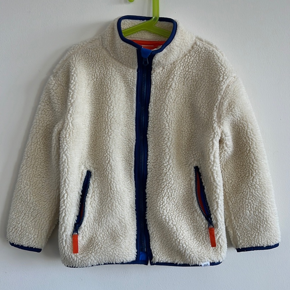Kid’s Sporty Fleece Jacket